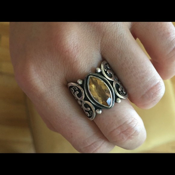 Sterling Silver and Citrine Ring - Picture 6 of 7